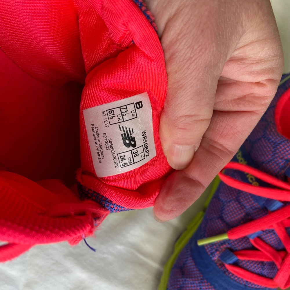 New Balance - Picture 8 of 8